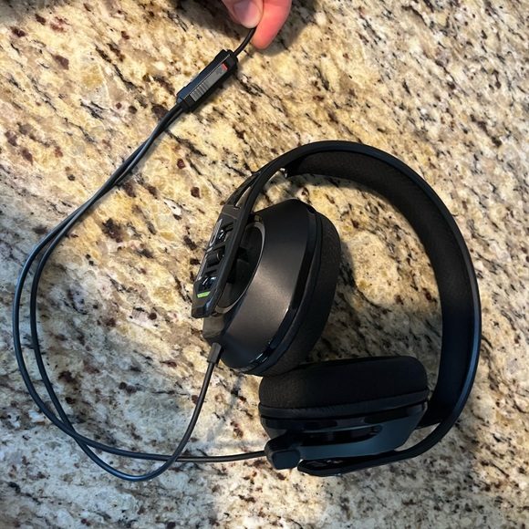 Rig 300 wired headset - Picture 3 of 4